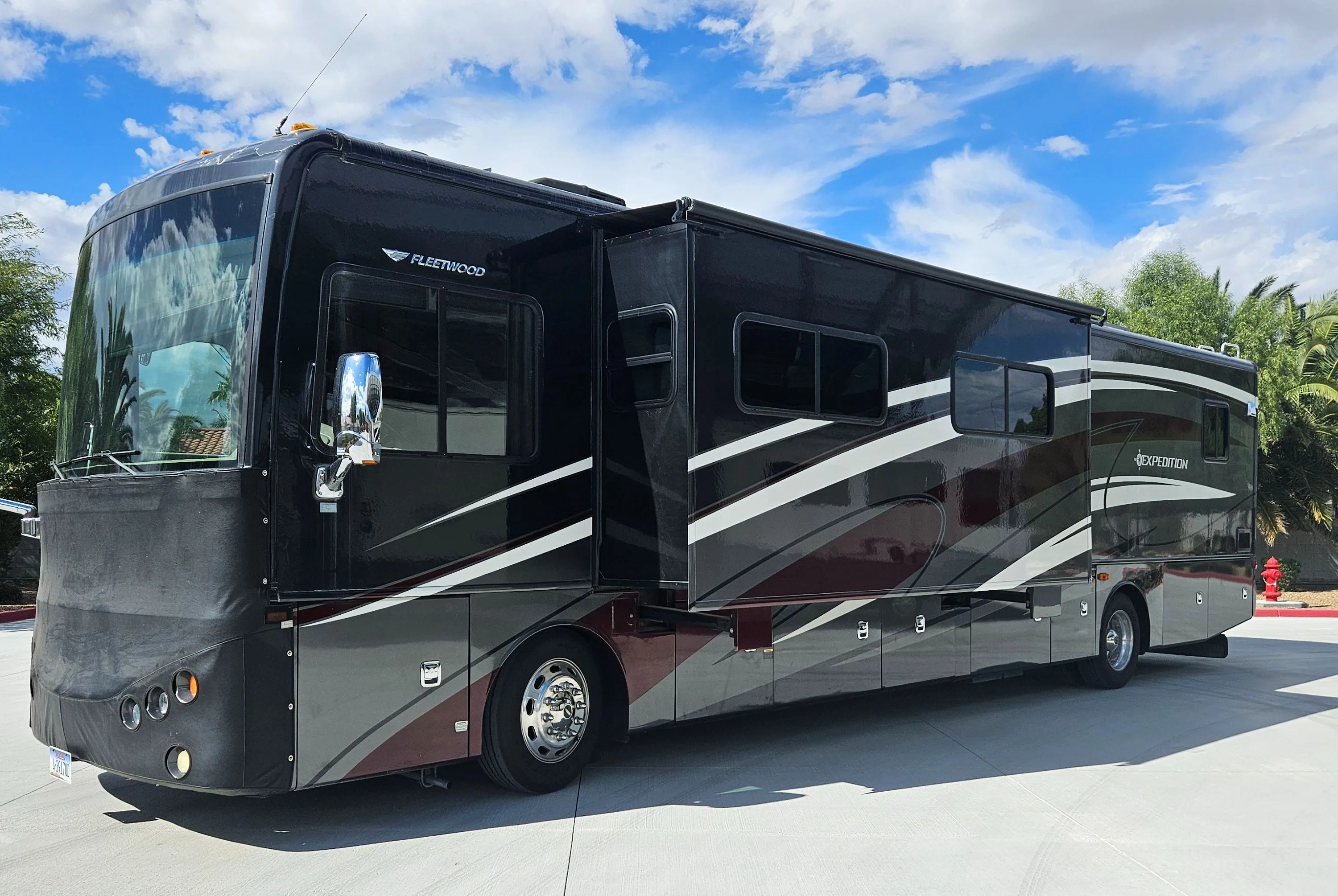 2014 Fleetwood EXPEDITION 40X RV