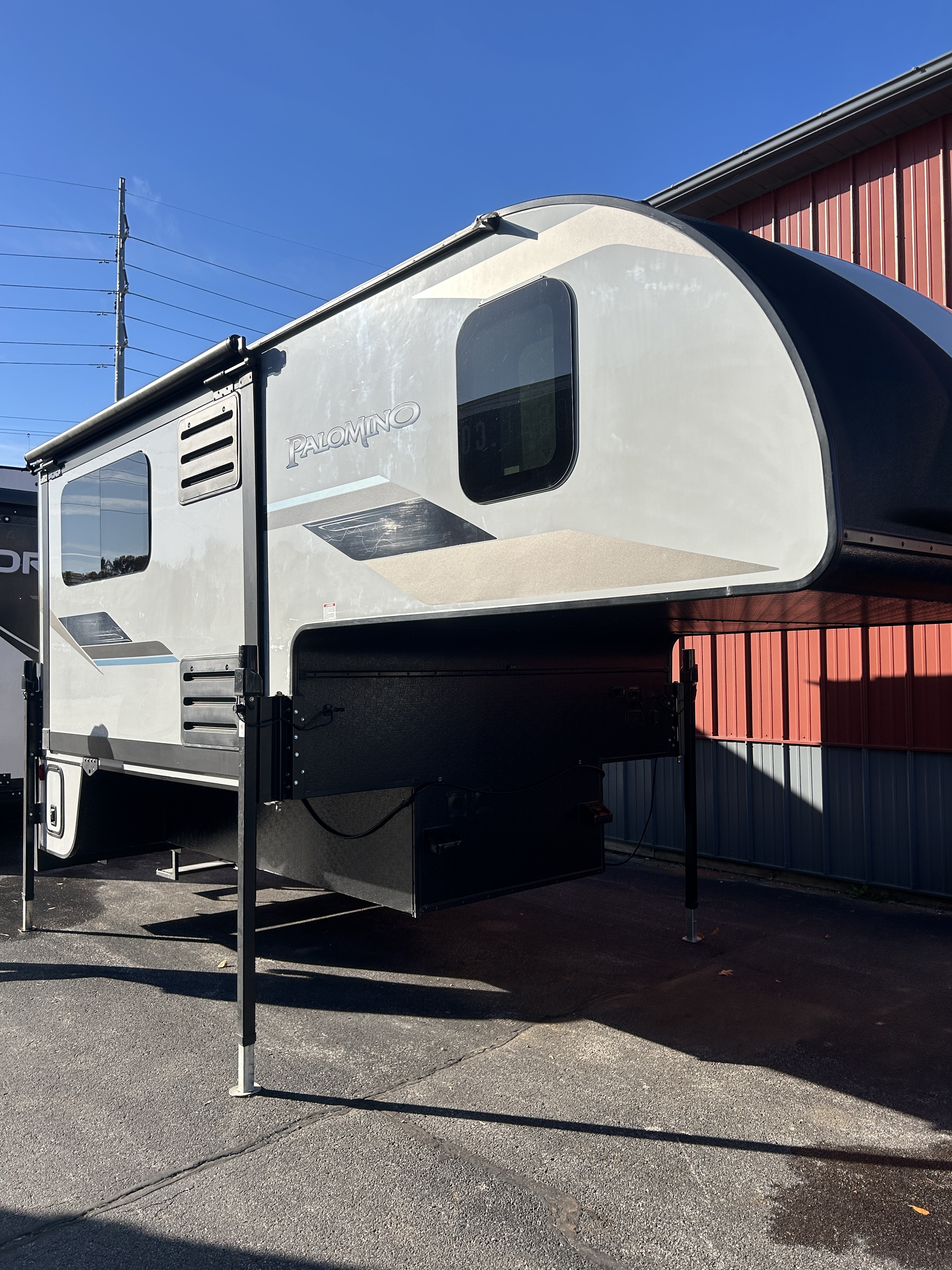 2024 Palomino BACKPACK TRUCK CAMPER HS-2910 in jones MI