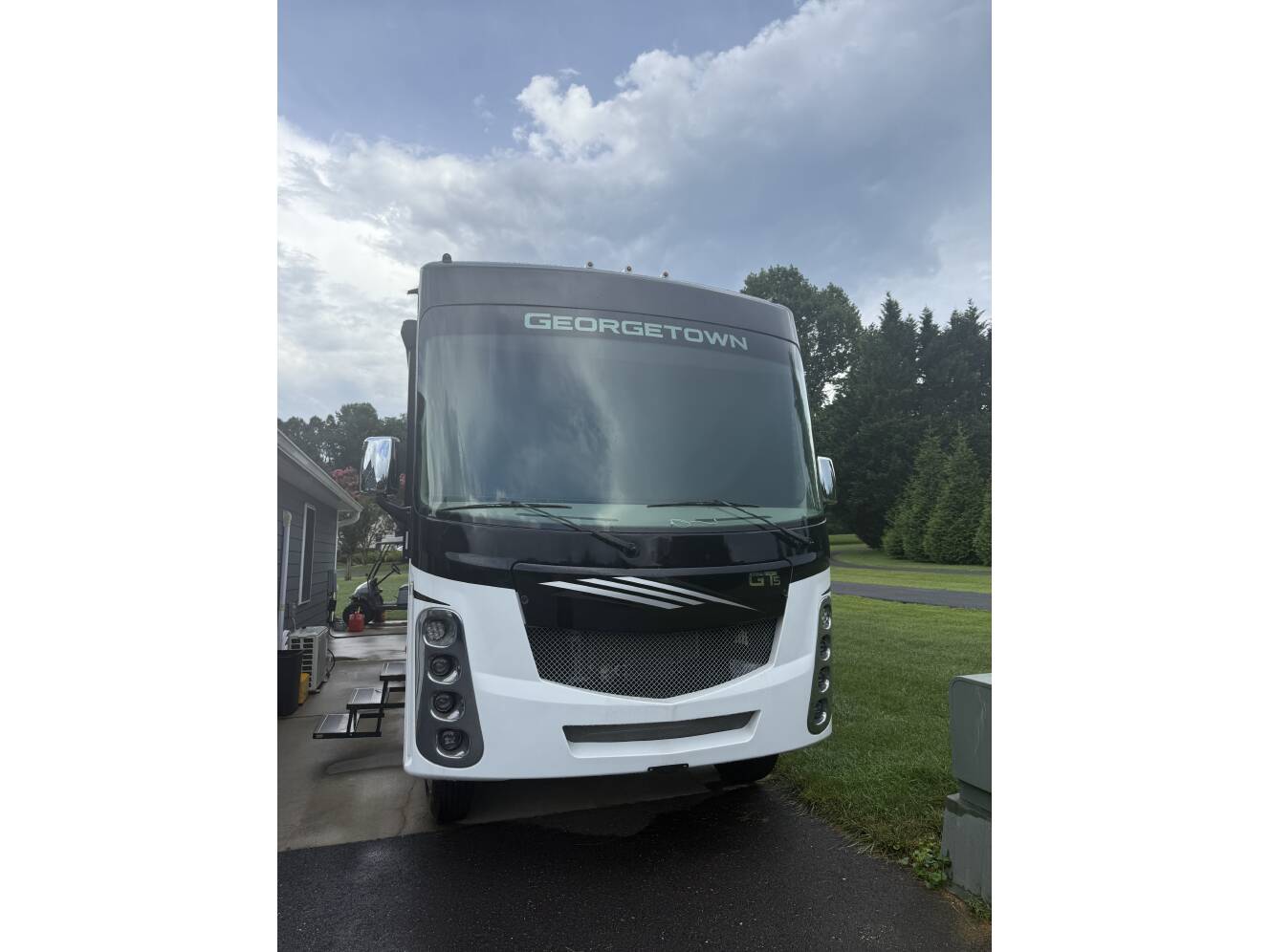 A photo of this 2023 Forest River GEORGETOWN 5 SERIES GT5 34M5
