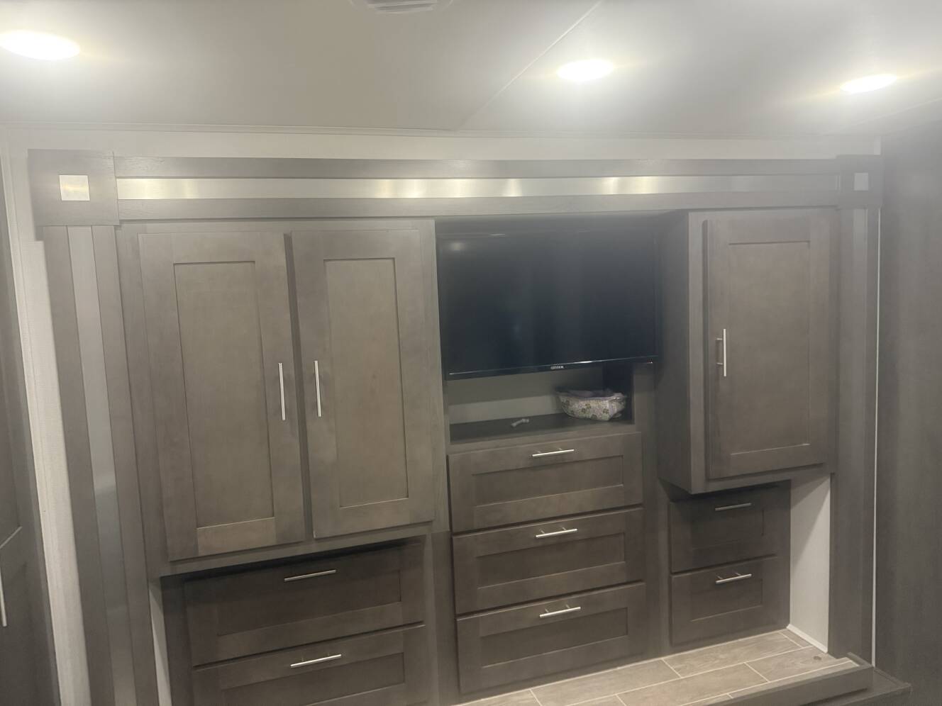 A photo of this 2023 Forest River GEORGETOWN 5 SERIES GT5 34M5