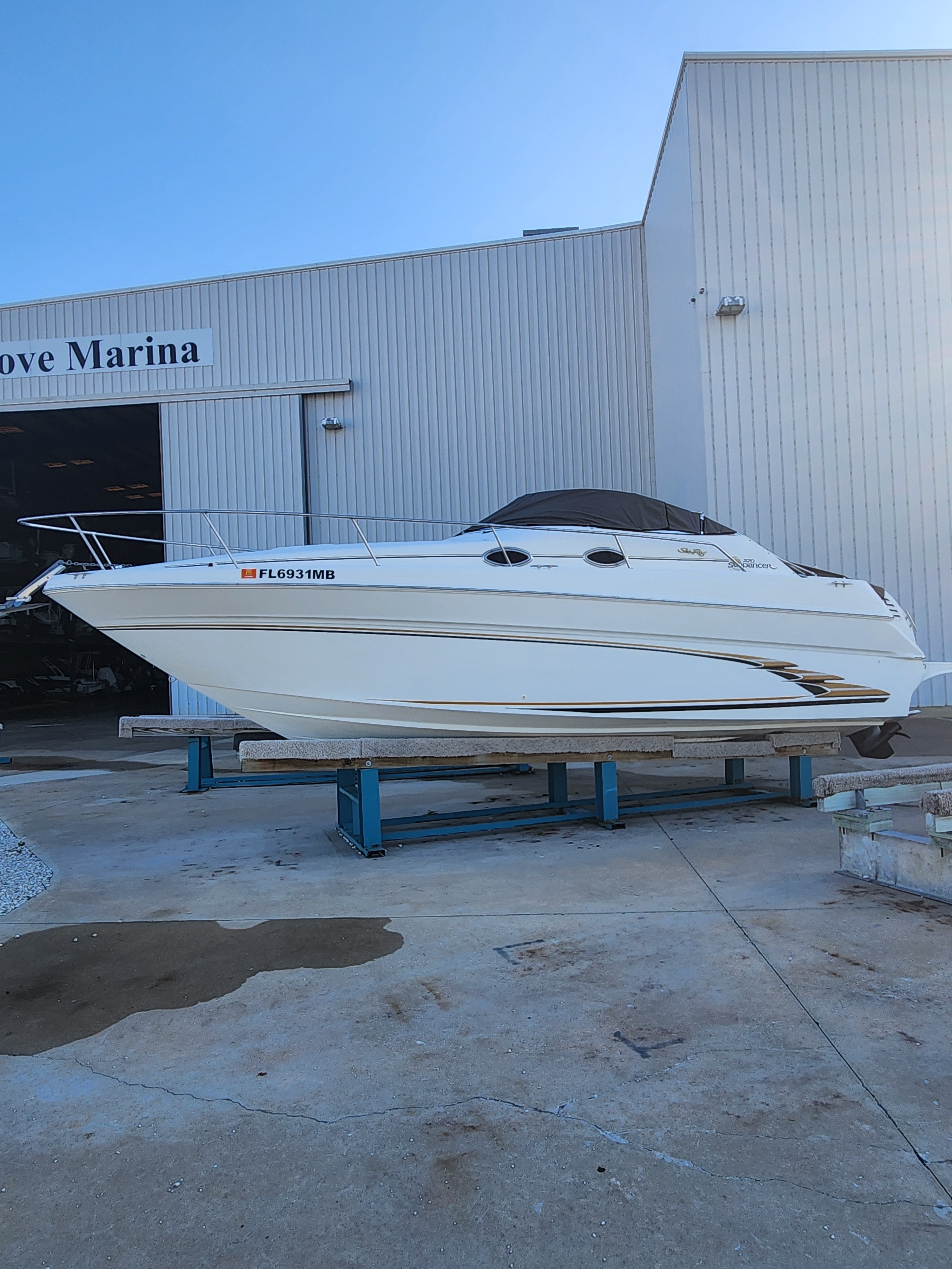 1999 Sea Ray 270 Sundancer in jacksonville beach FL