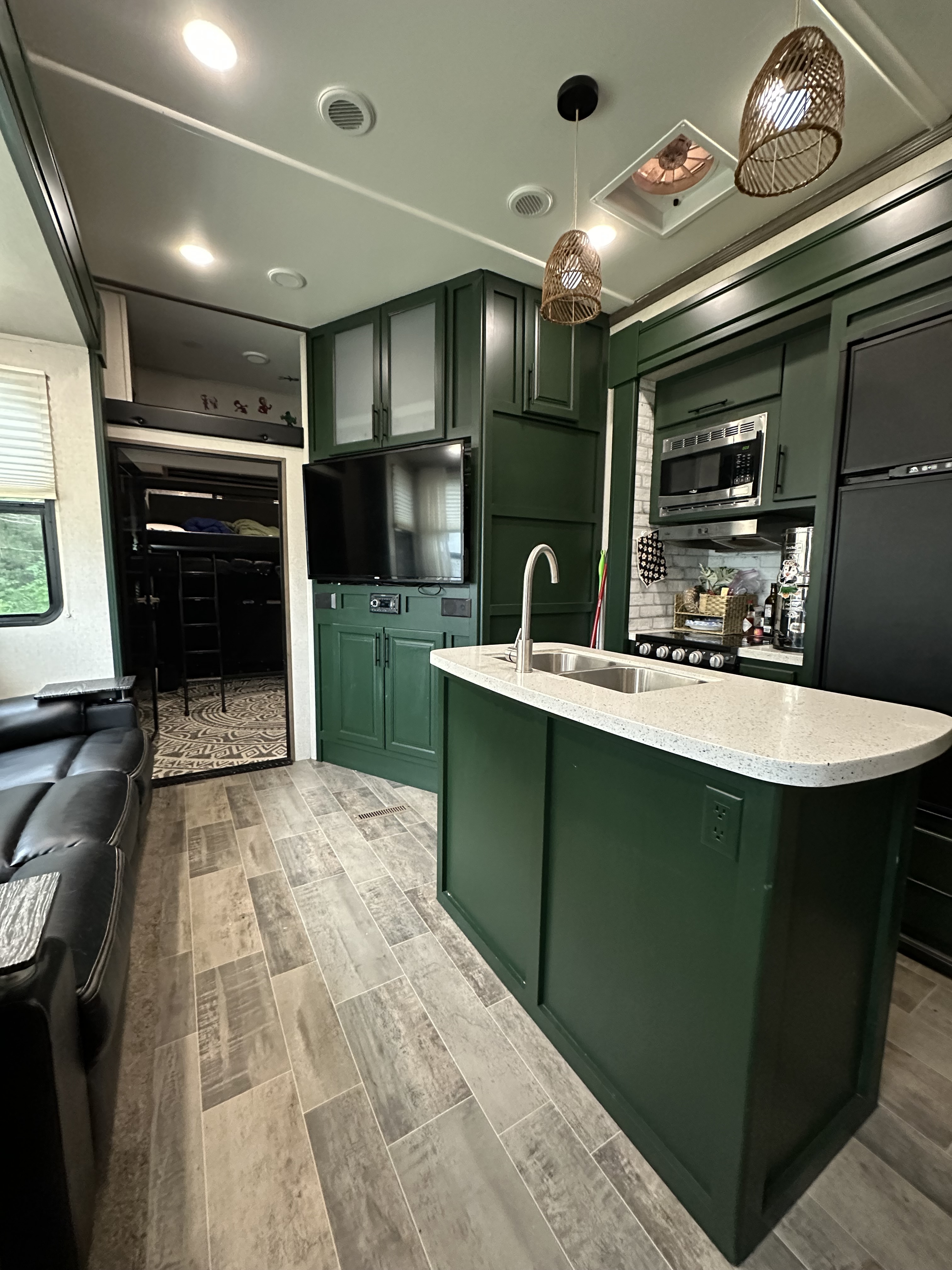 2020 Dutchmen TRITON 3531 RV