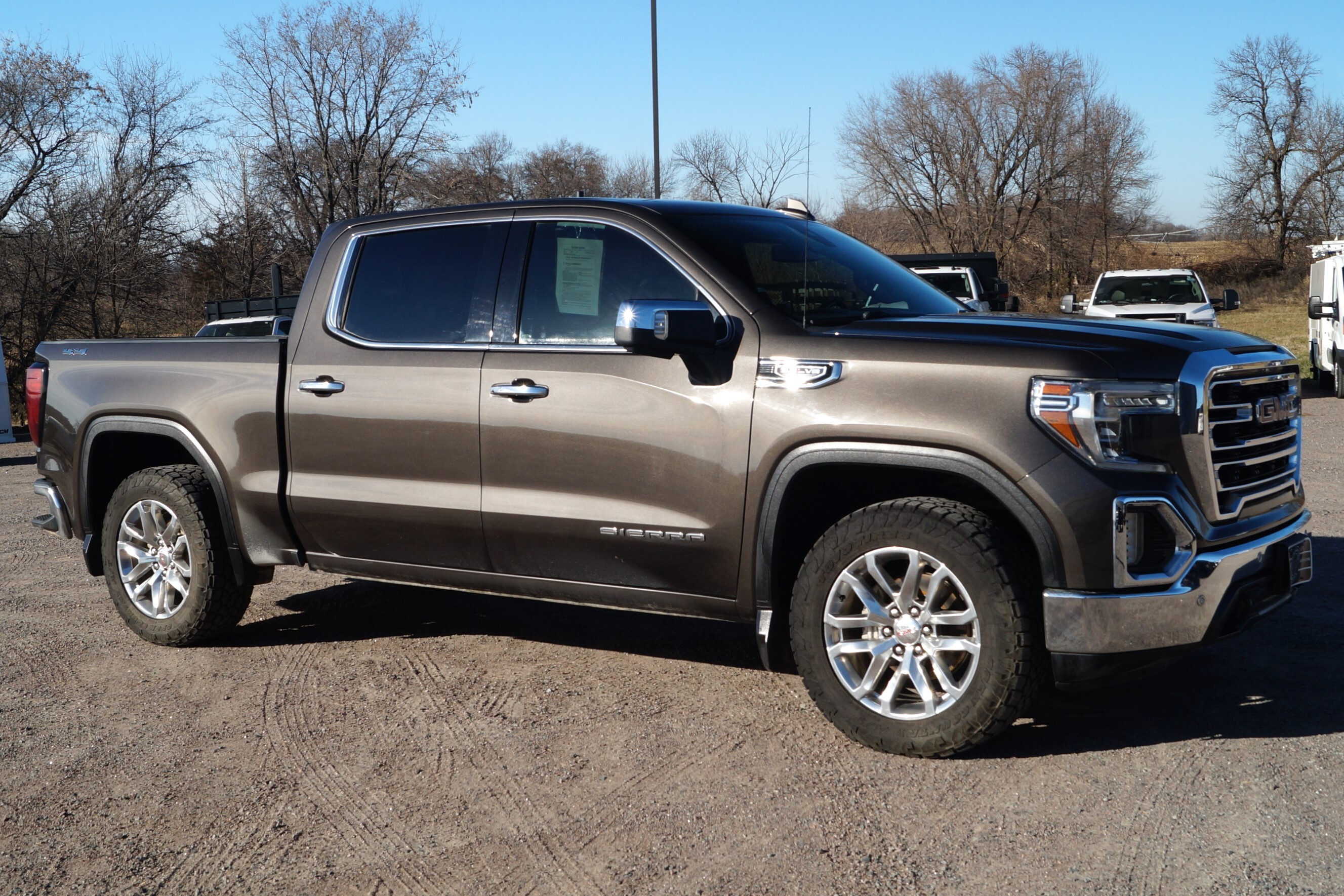2020 GMC SIERRA 1500 SLT in Dassel, MN