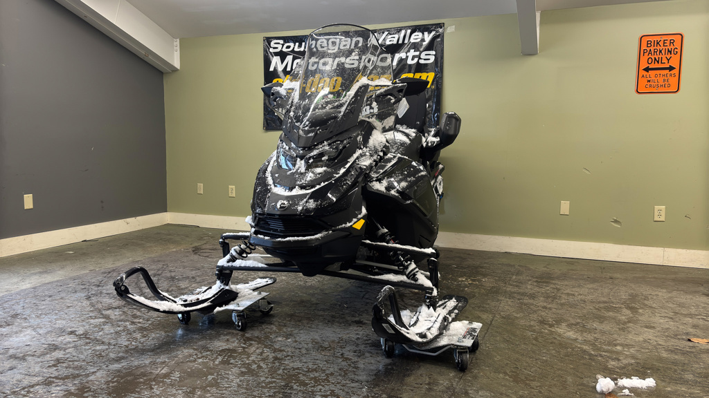 Black Snowmobiles For Sale Near Springdale, Vermont - Snowmobile