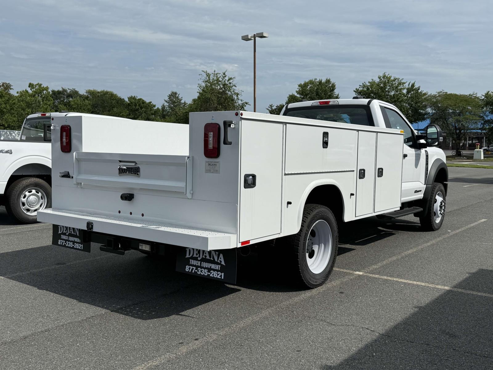 2024 Ford F-550 XL photo 2
