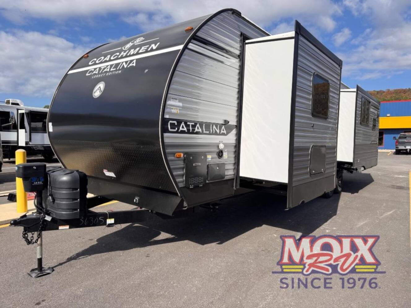 A photo of this 2026 Coachmen Rv Catalina Legacy Edition 323MAZE