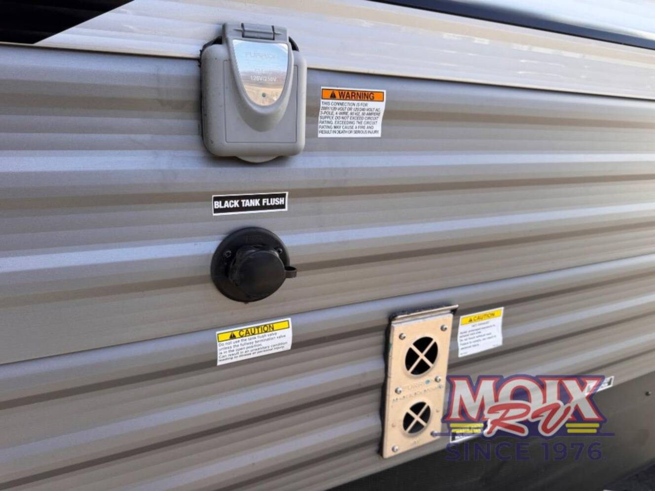 A photo of this 2026 Coachmen Rv Catalina Legacy Edition 323MAZE