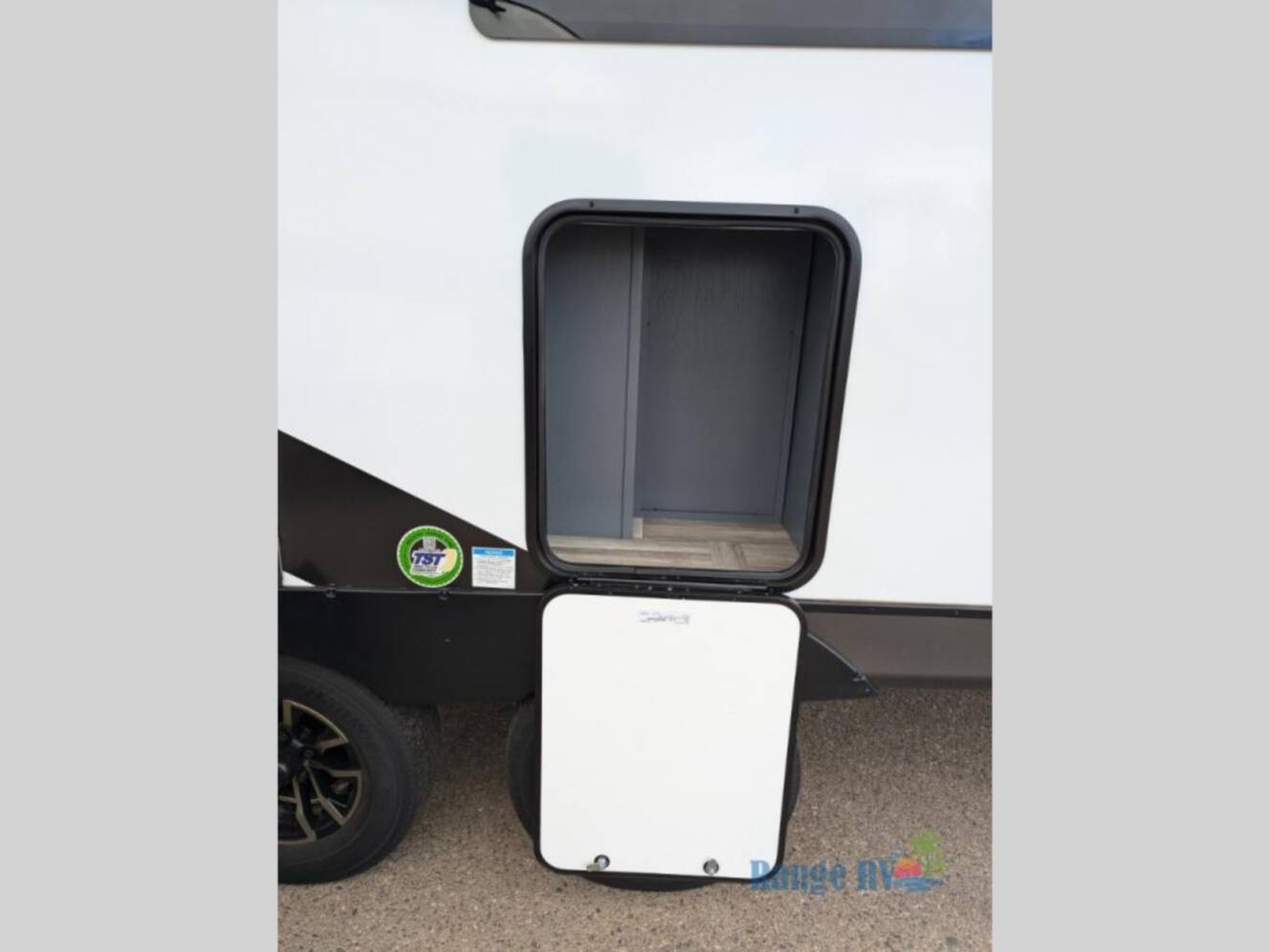 A photo of this 2025 Prime Time Rv Tracer 250BH