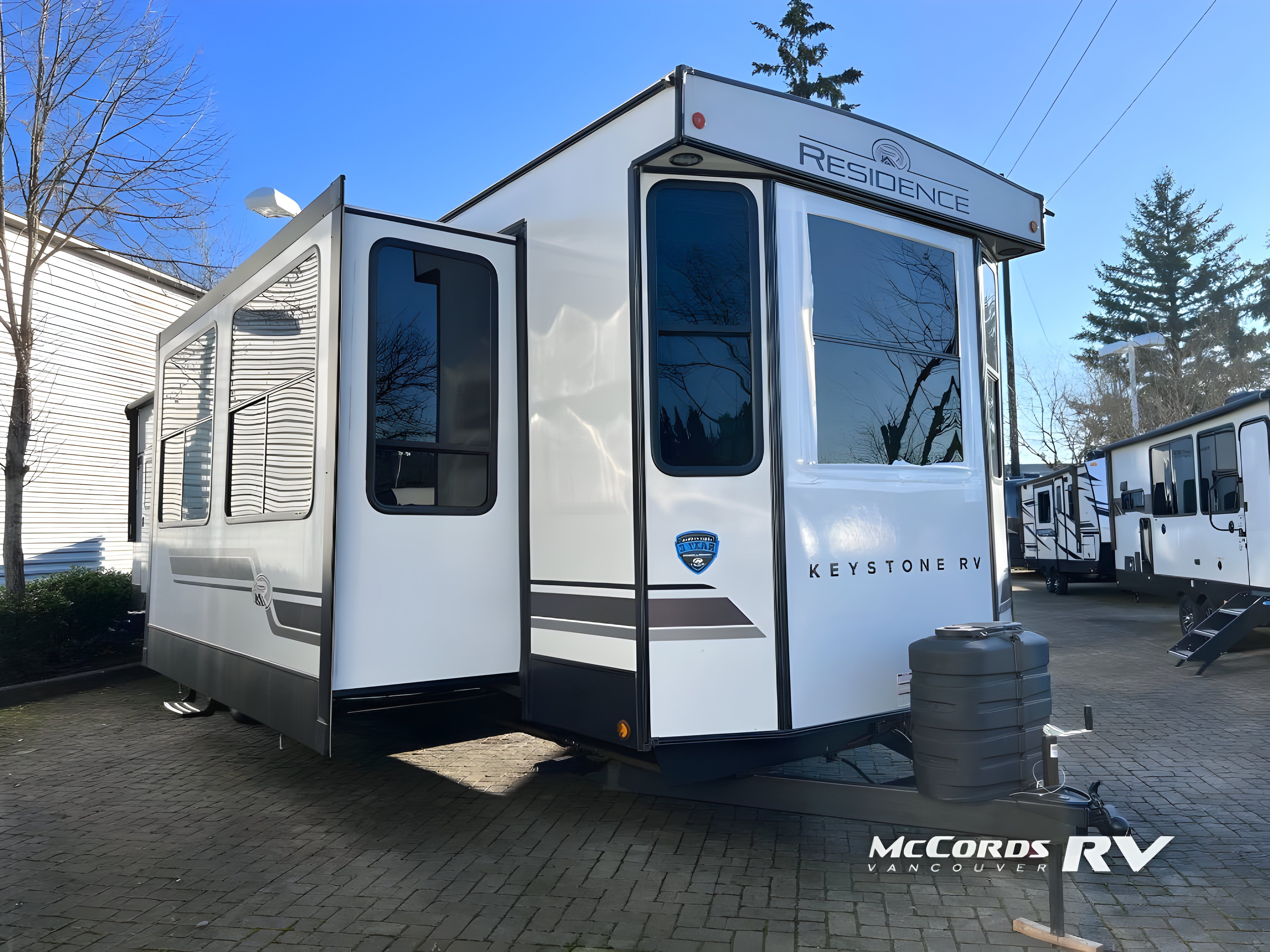 2025 Keystone Rv Residence 401MKTS RV