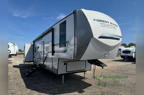 2025 Forest River Rv Wildwood Heritage Glen 356QB in lockbourne OH