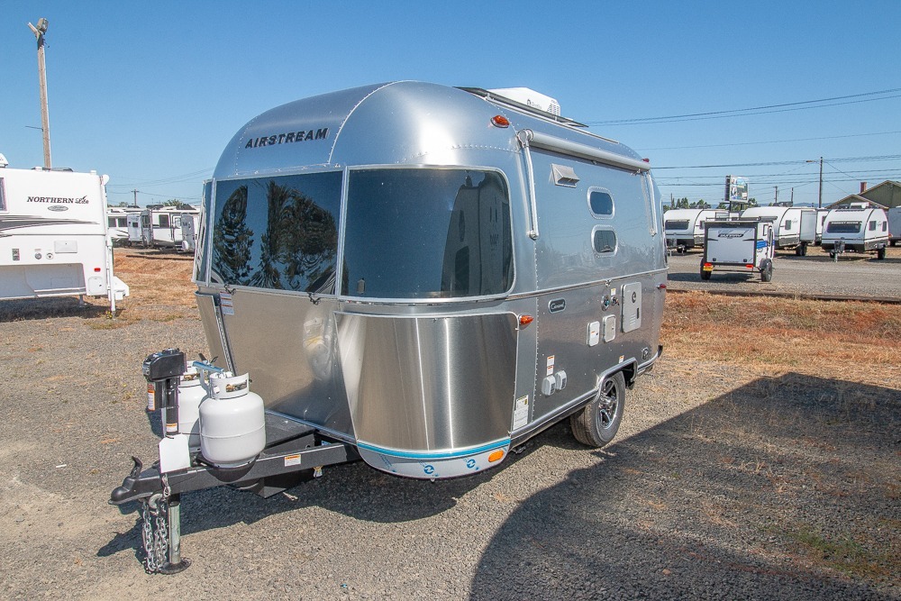 2026 Airstream Caravel 16RB in eugene OR