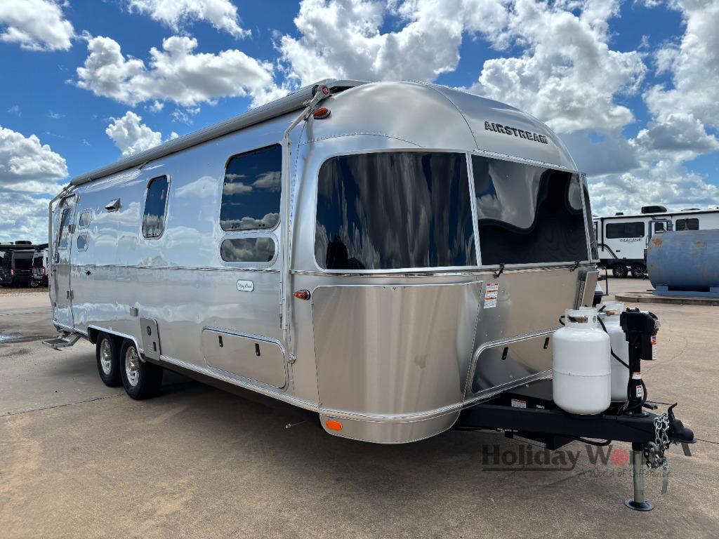 2026 Airstream Flying Cloud 27FB in katy TX