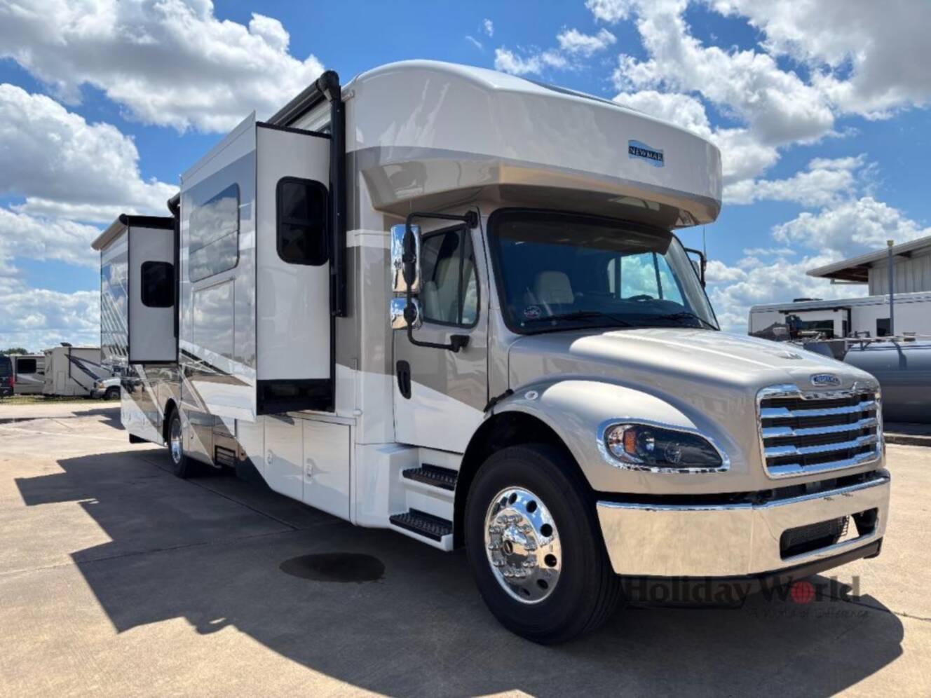 A photo of this 2026 Newmar Grand Star 3948