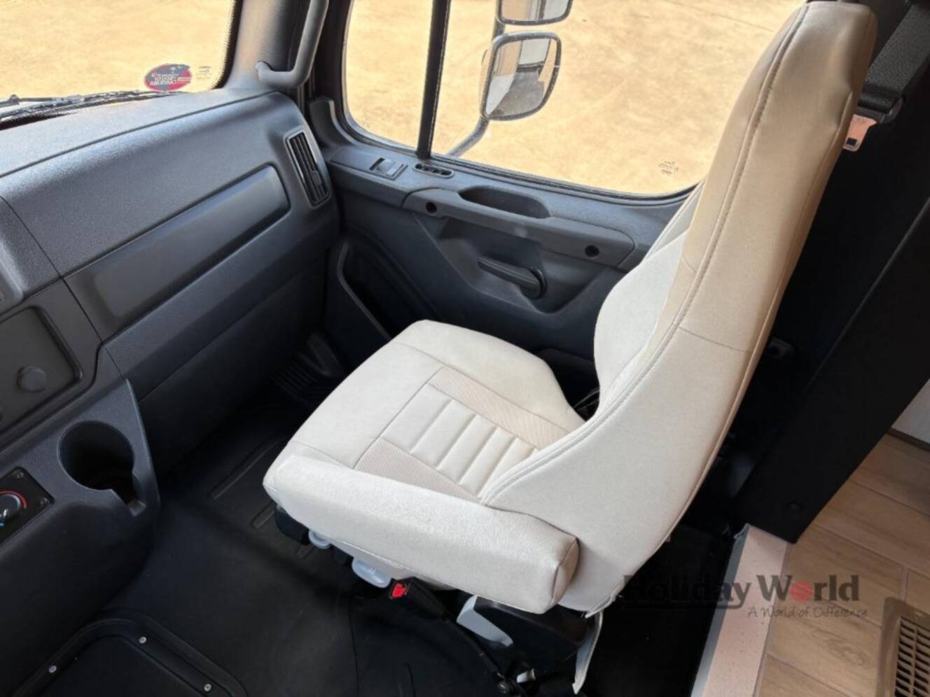 A photo of this 2026 Newmar Grand Star 3948
