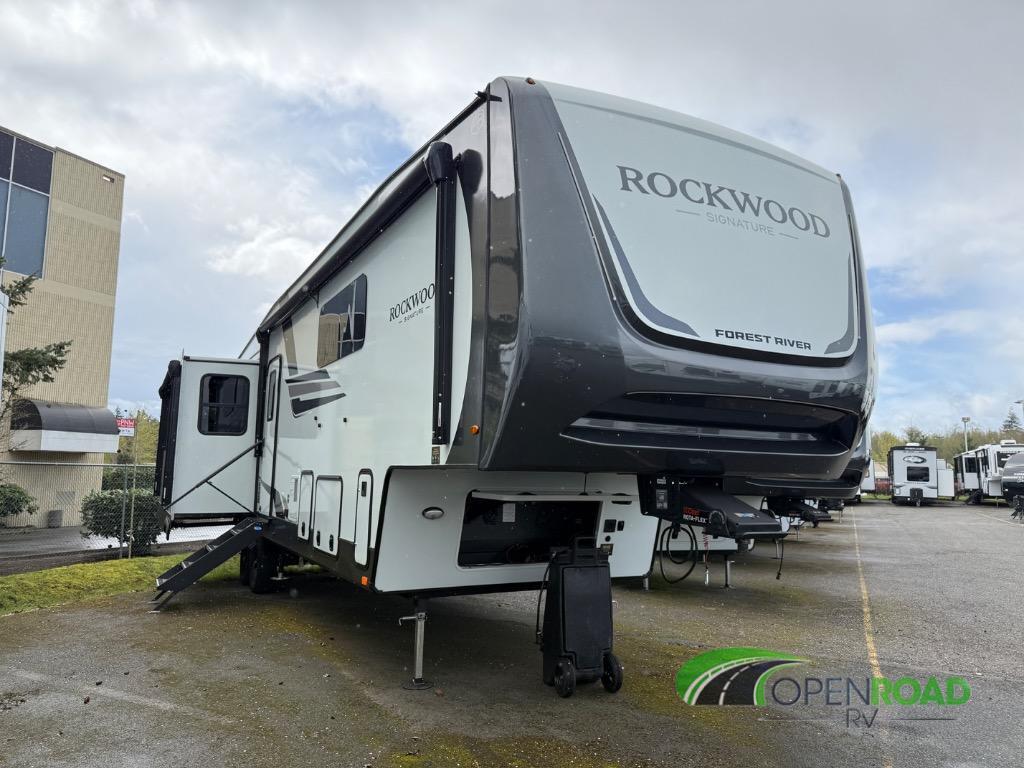 2026 Forest River Rv Rockwood Signature 401SFB in arlington WA