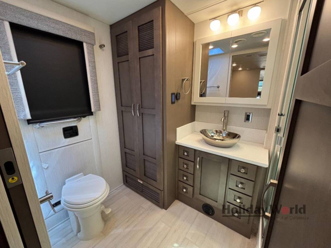 A photo of this 2026 Newmar Grand Star 3948