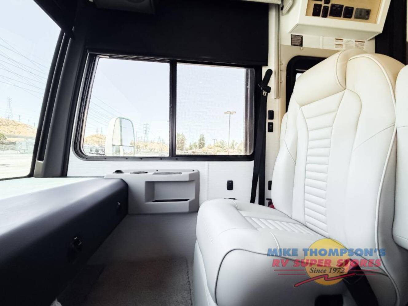 A photo of this 2026 Newmar Bay Star 3626
