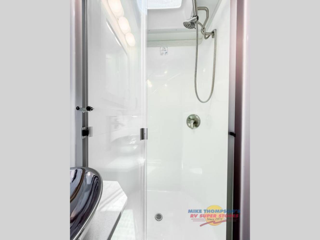 A photo of this 2026 Newmar Bay Star 3626
