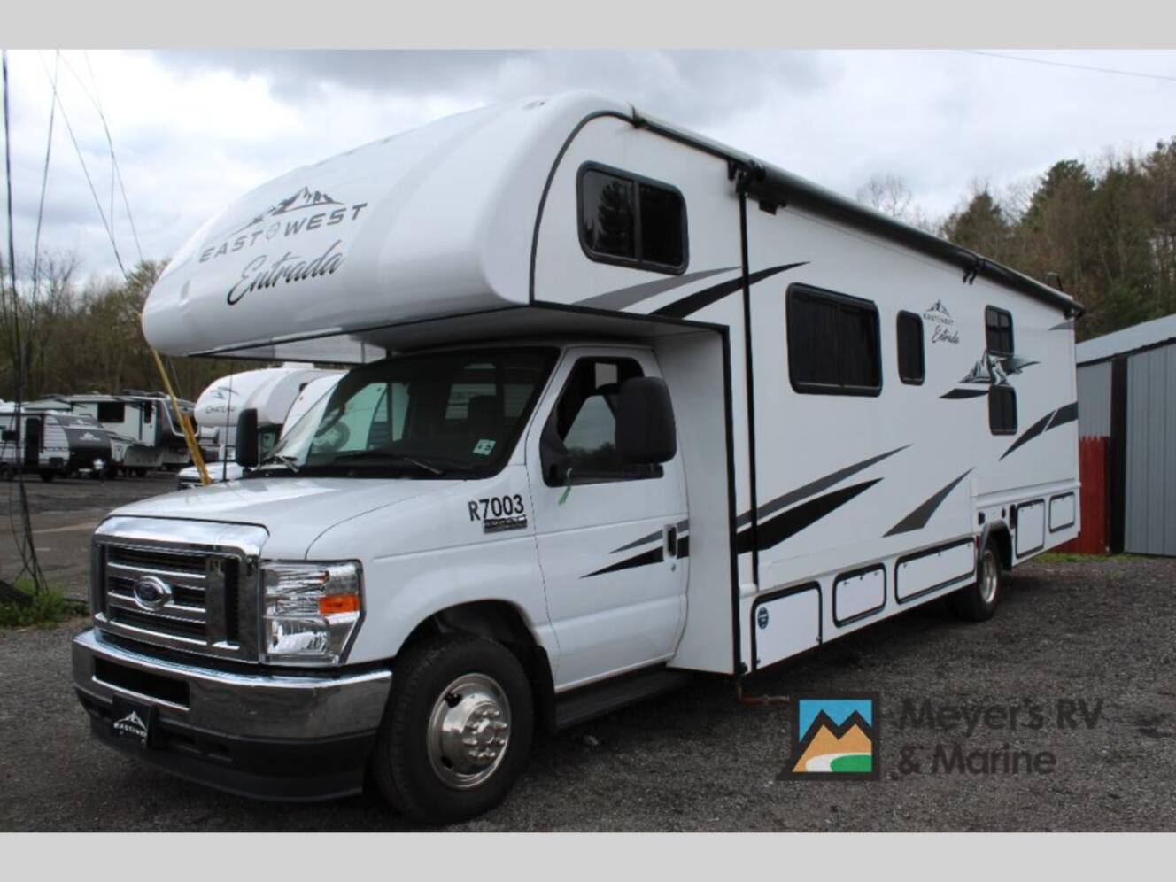 A photo of this 2025 East To West Entrada 3100FBF