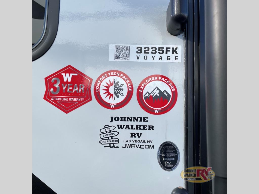 2025 Winnebago Voyage 3235FK in las vegas NV