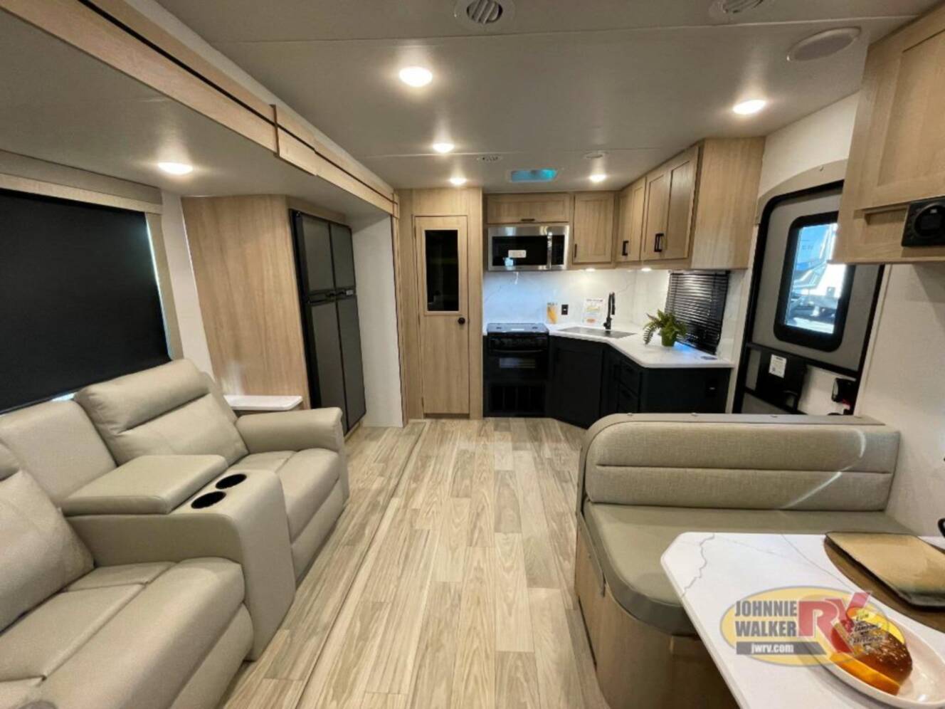 A photo of this 2025 Winnebago Voyage 3235FK