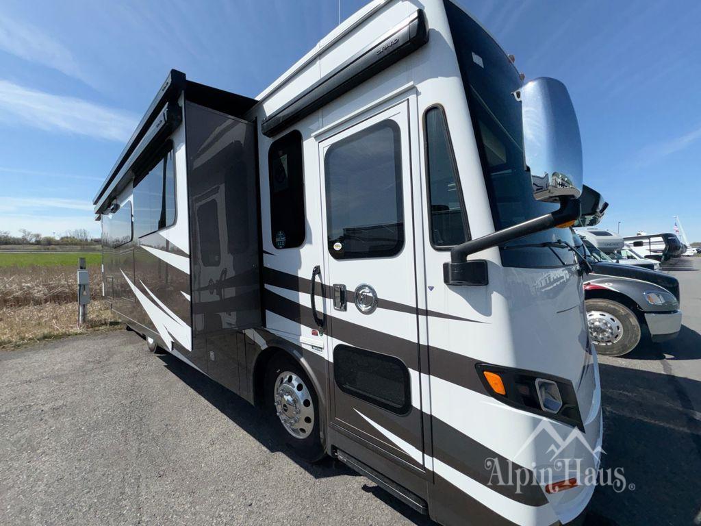 2025 Tiffin Motorhomes Allegro RED 33 AA Class A Diesel Motorhome - Diesel Pusher RV