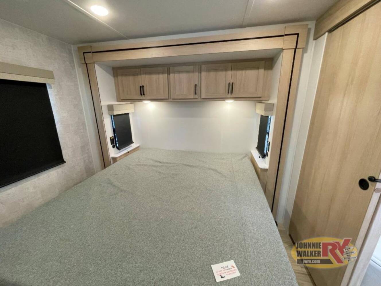 A photo of this 2025 Winnebago Voyage 3235FK