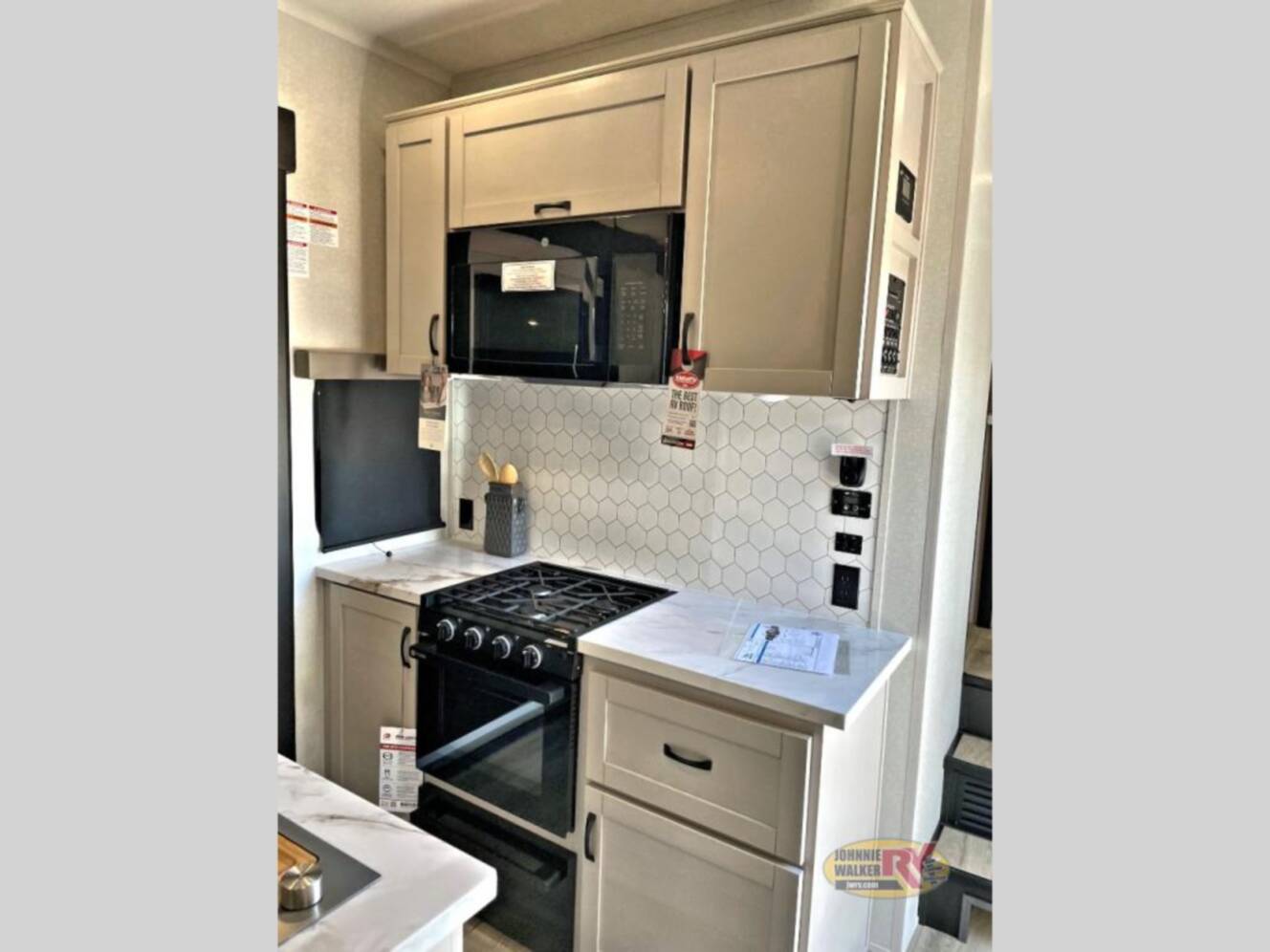 A photo of this 2026 Jayco Seismic 395