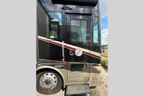 2015 Tiffin Motorhomes Phaeton 36 GH in college station TX