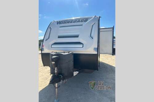 2022 Winnebago Micro Minnie 2108DS in inez TX