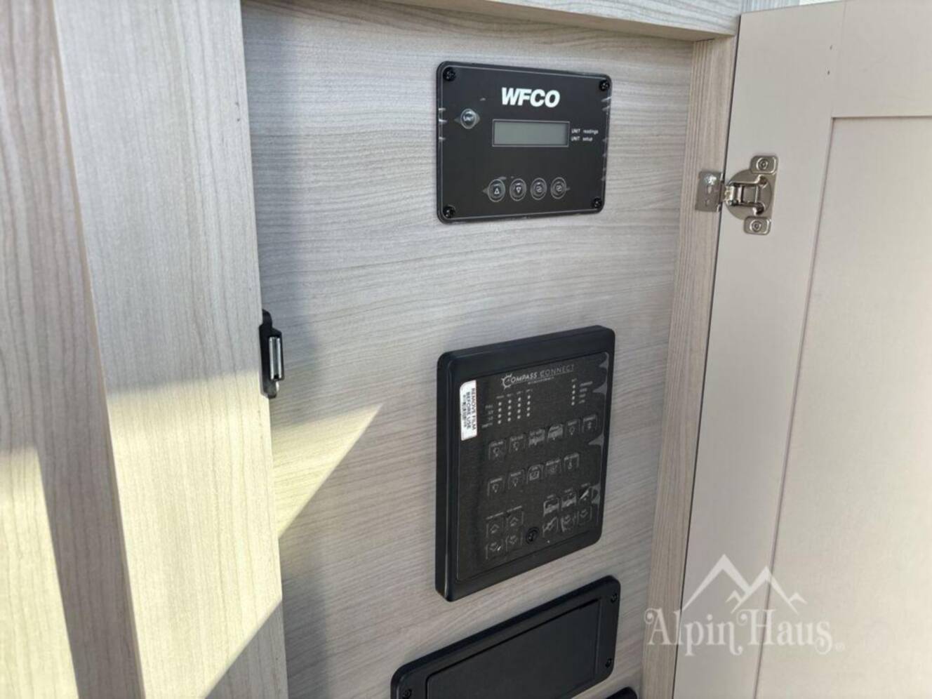 A photo of this 2025 Grand Design Influence 3203GK