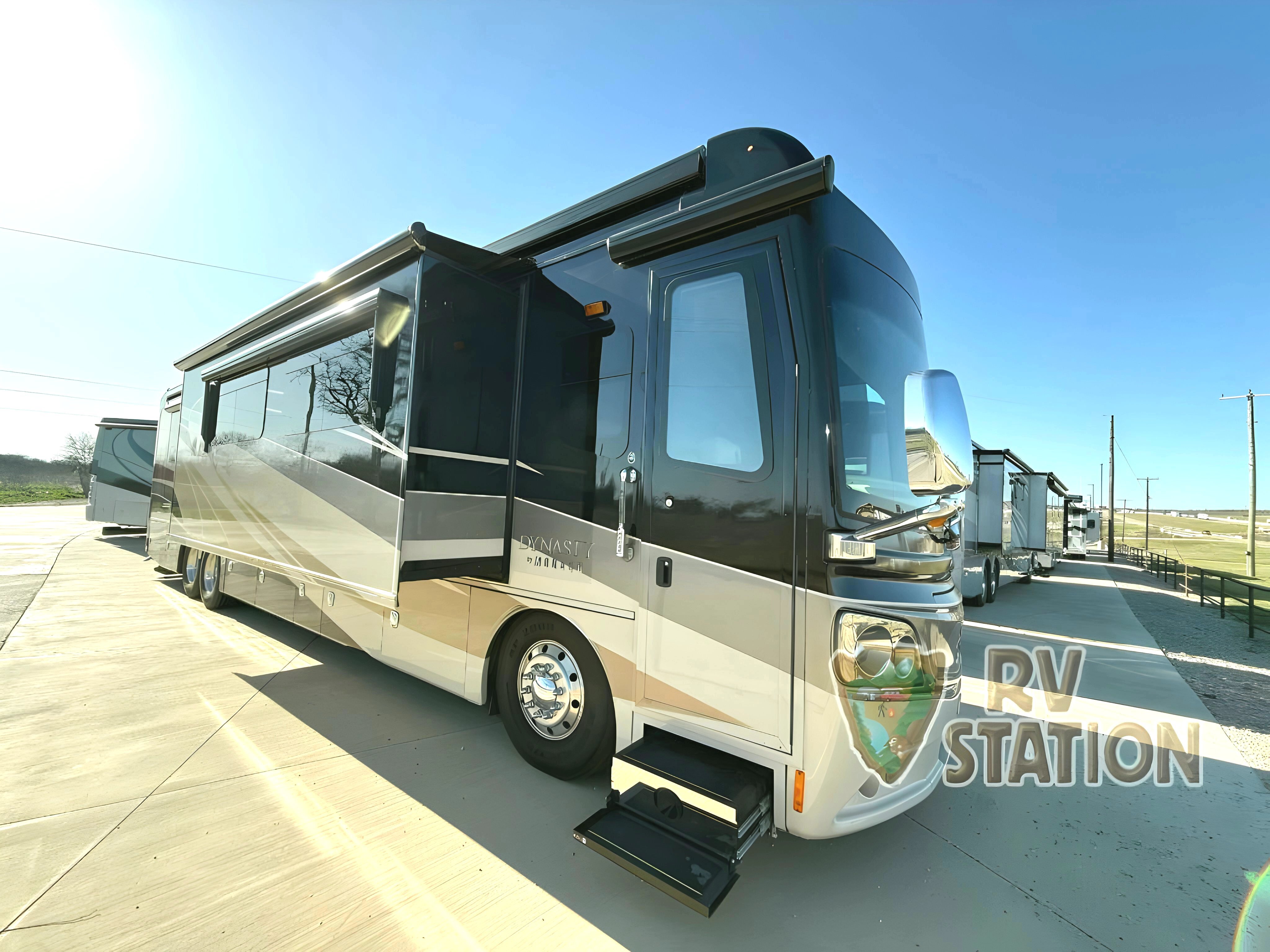 2016 Monaco Dynasty 45D in lorena TX