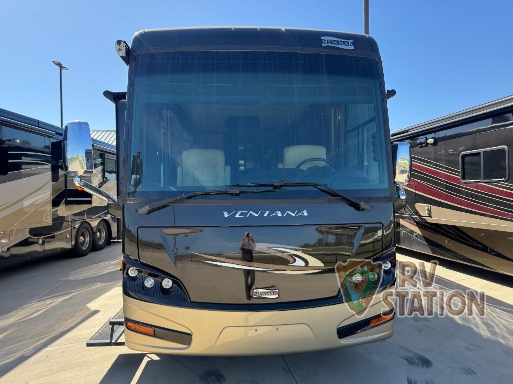 2015 Newmar Ventana 4002 in lorena TX