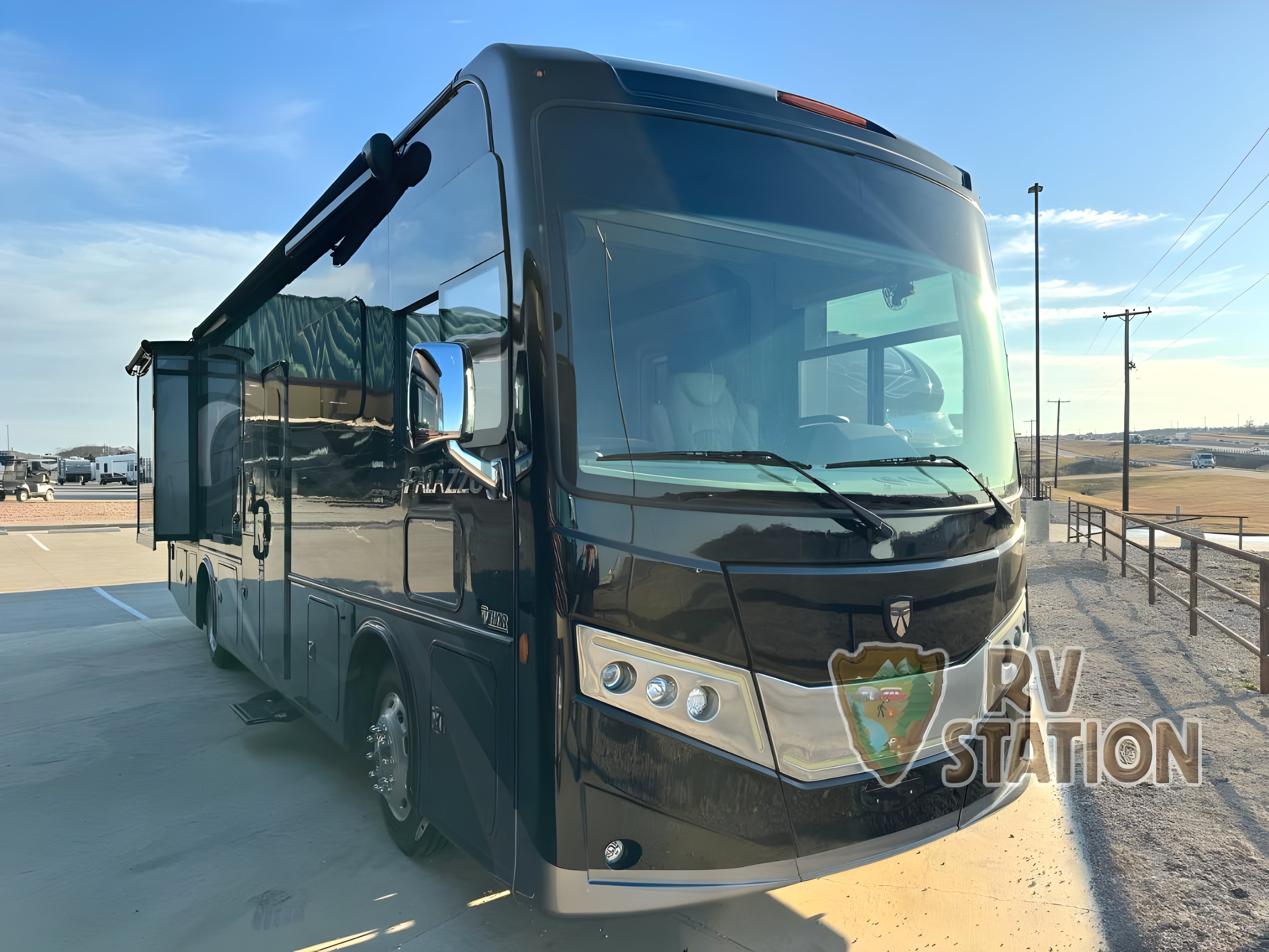 2022 Thor Motor Coach Palazzo 33.6 in lorena TX