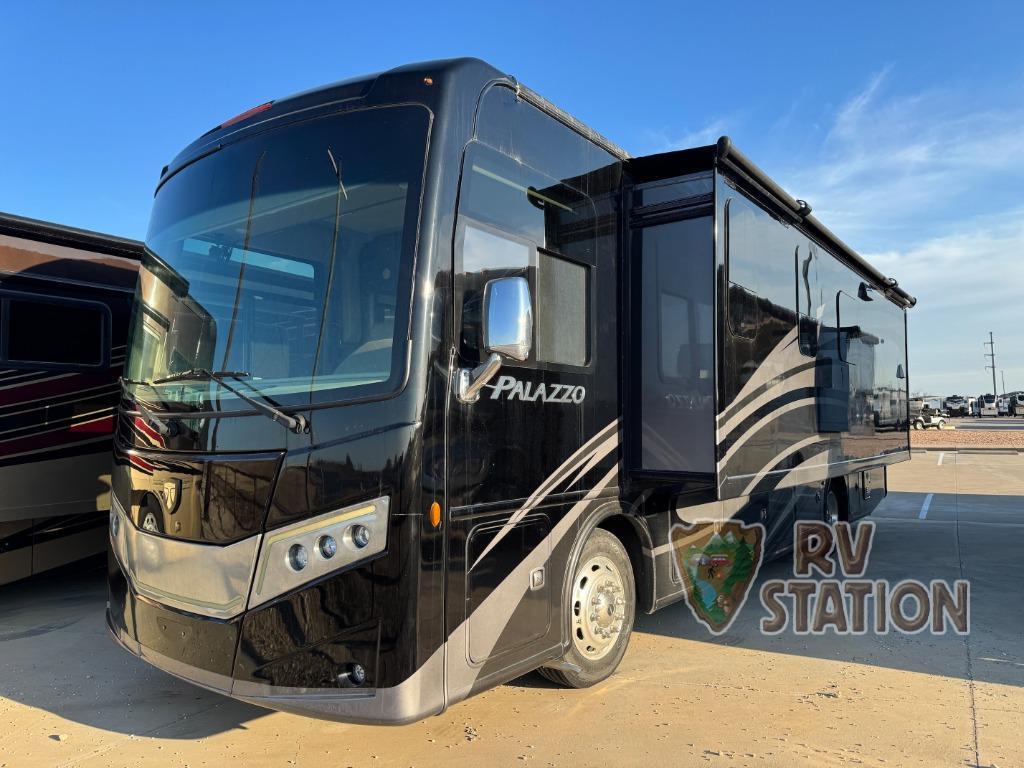 2022 Thor Motor Coach Palazzo 33.6 in lorena TX