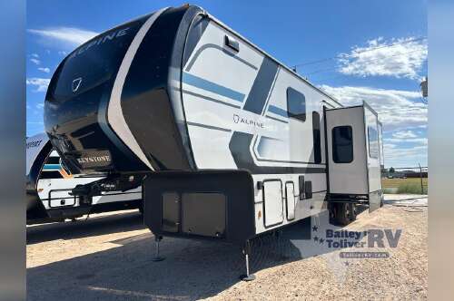 2026 Keystone Alpine 3820FK in brownfield TX