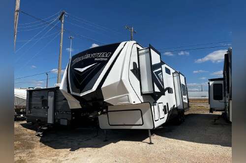 2024 Grand Design Momentum G-Class 355G in georgetown TX