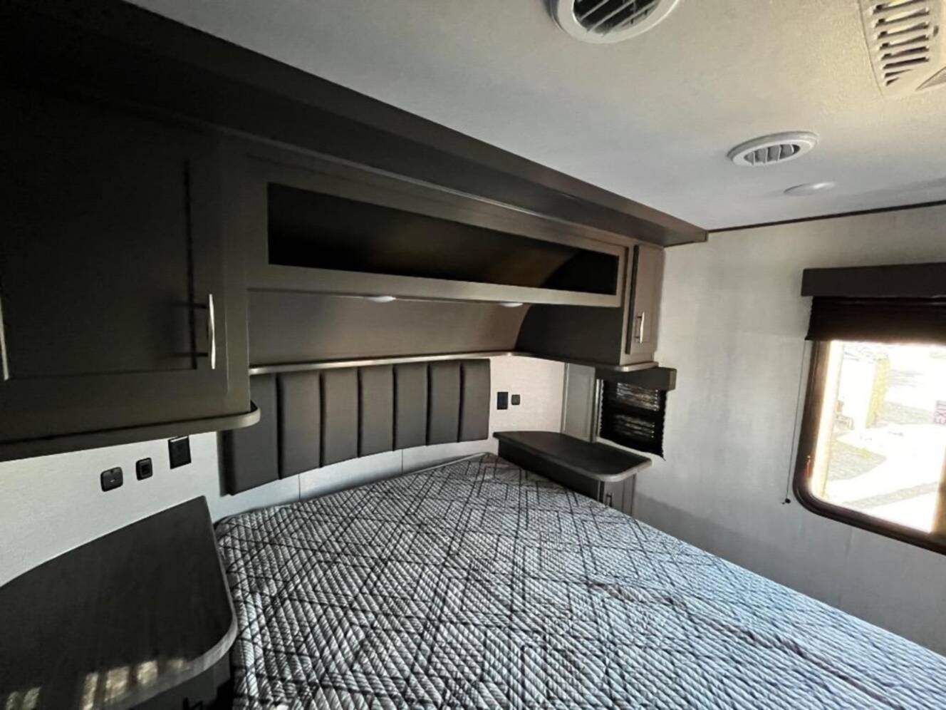 A photo of this 2024 Grand Design Momentum G-Class 355G