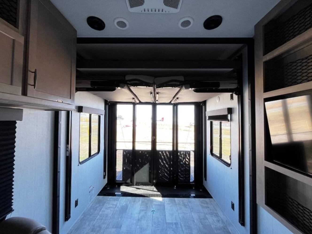 A photo of this 2024 Grand Design Momentum G-Class 355G