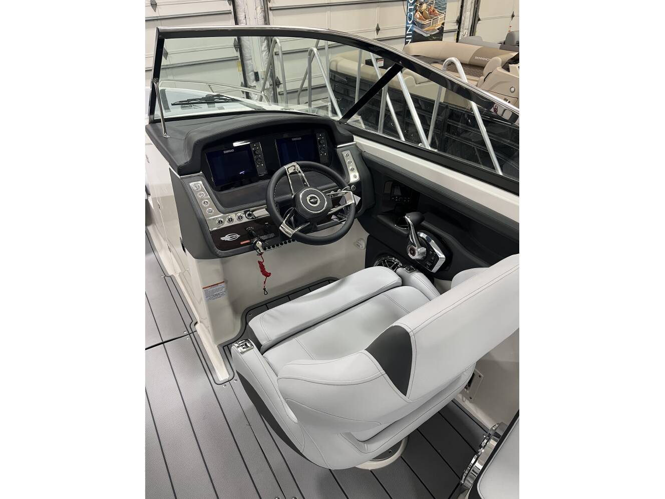 A photo of this 2025 Chaparral 30 SURF
