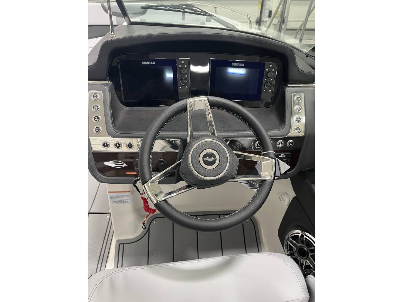 A photo of this 2025 Chaparral 30 SURF