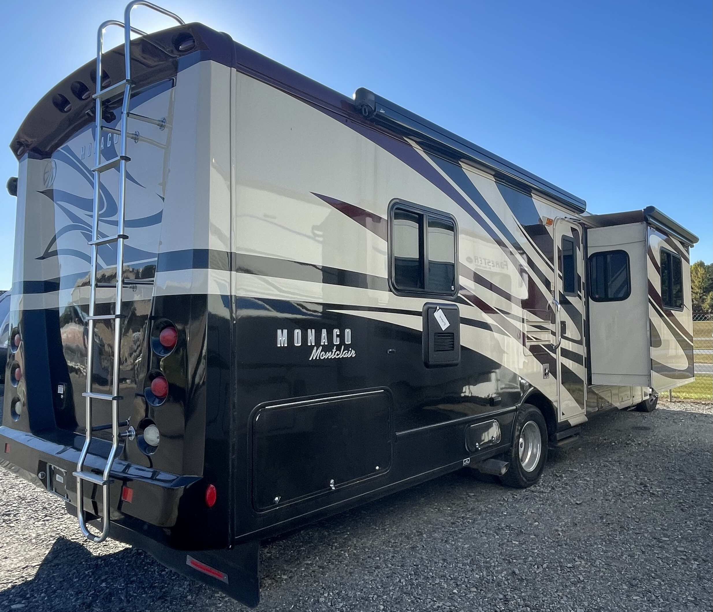 2011 Monaco 29PBT in kings mountain NC