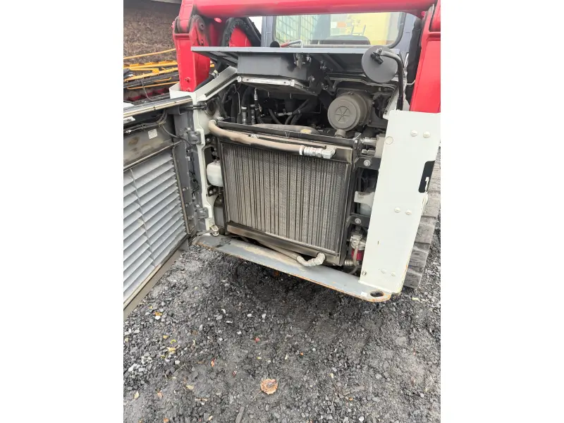 2022 TAKEUCHI TL10V2