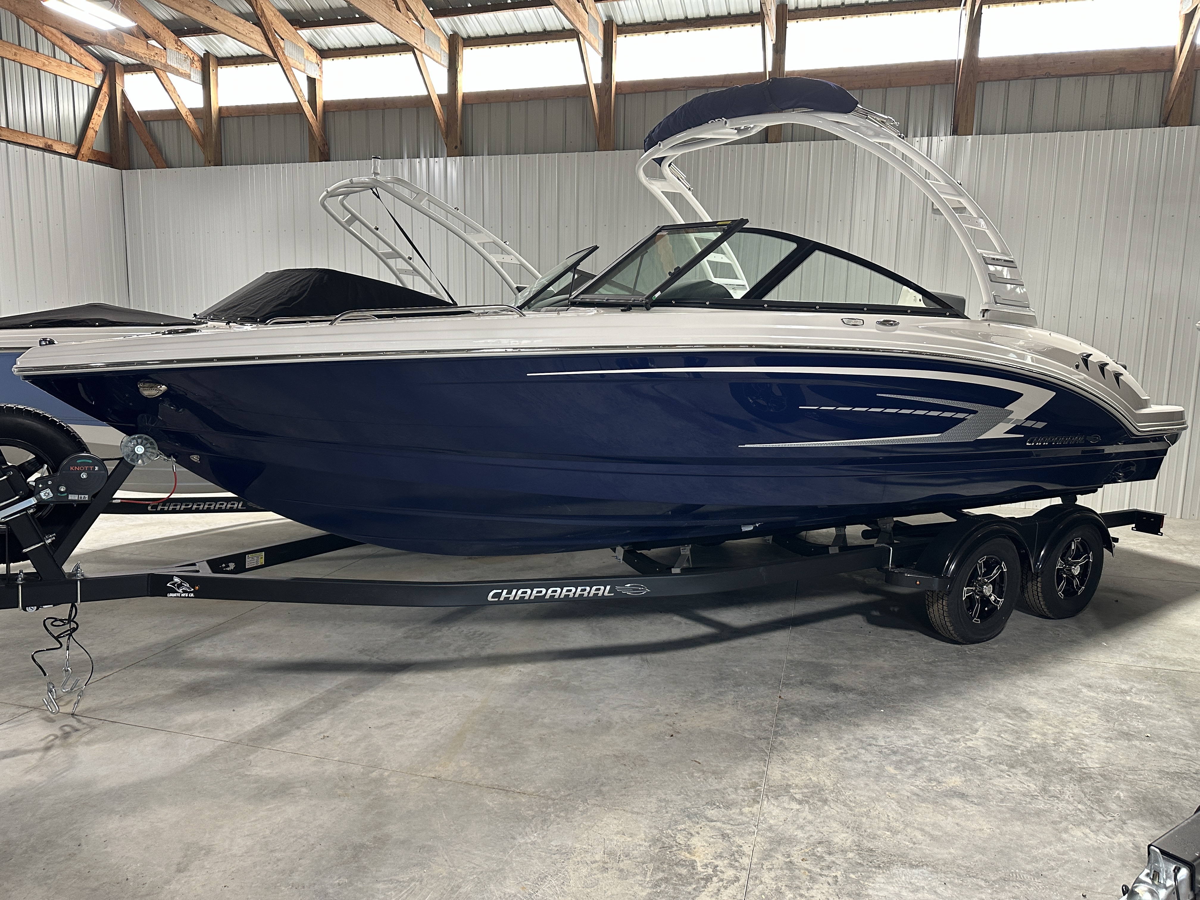 2025 Chaparral 23 SSI in fontana WI