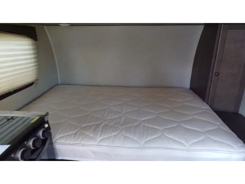2022 SUNSET PARK RV SUN-LITE 16BH