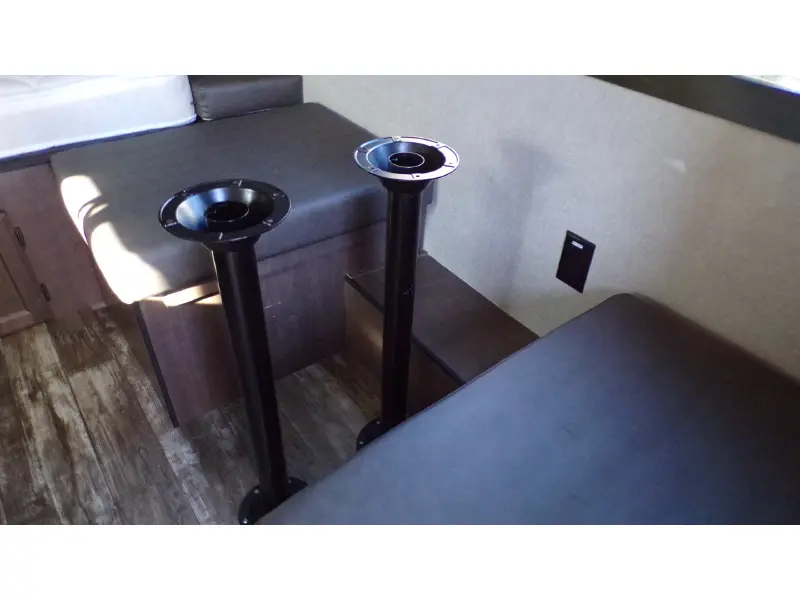2022 SUNSET PARK RV SUN-LITE 16BH
