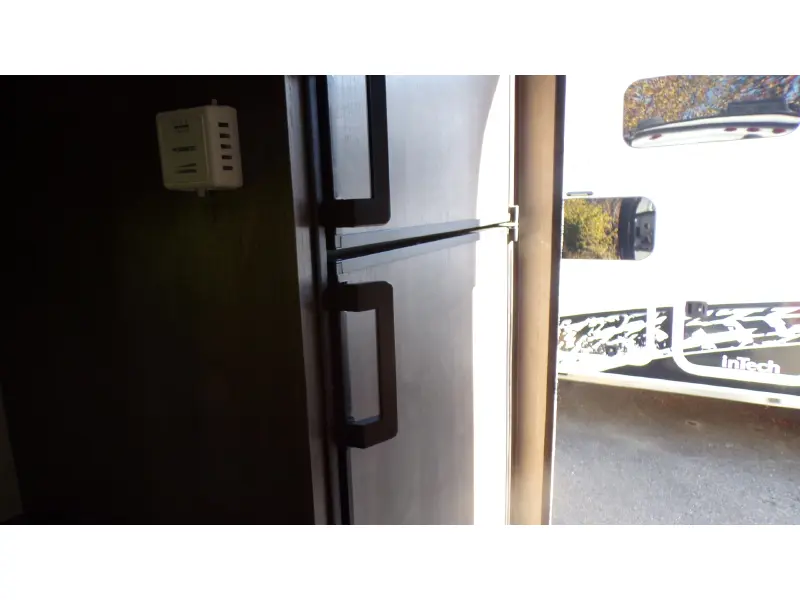 2022 SUNSET PARK RV SUN-LITE 16BH