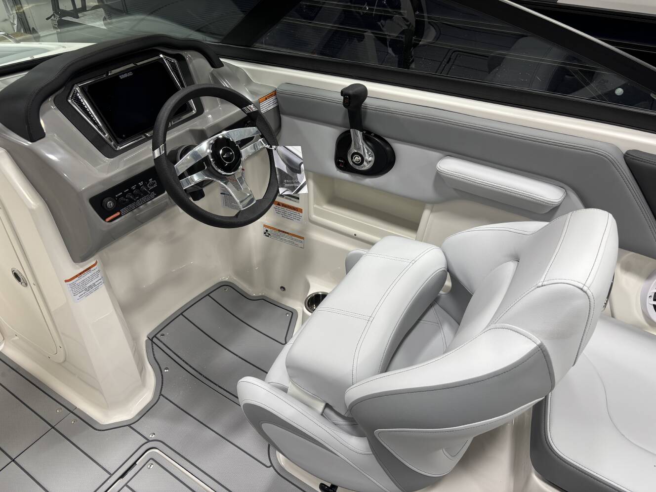 A photo of this 2026 Chaparral 23 SSI