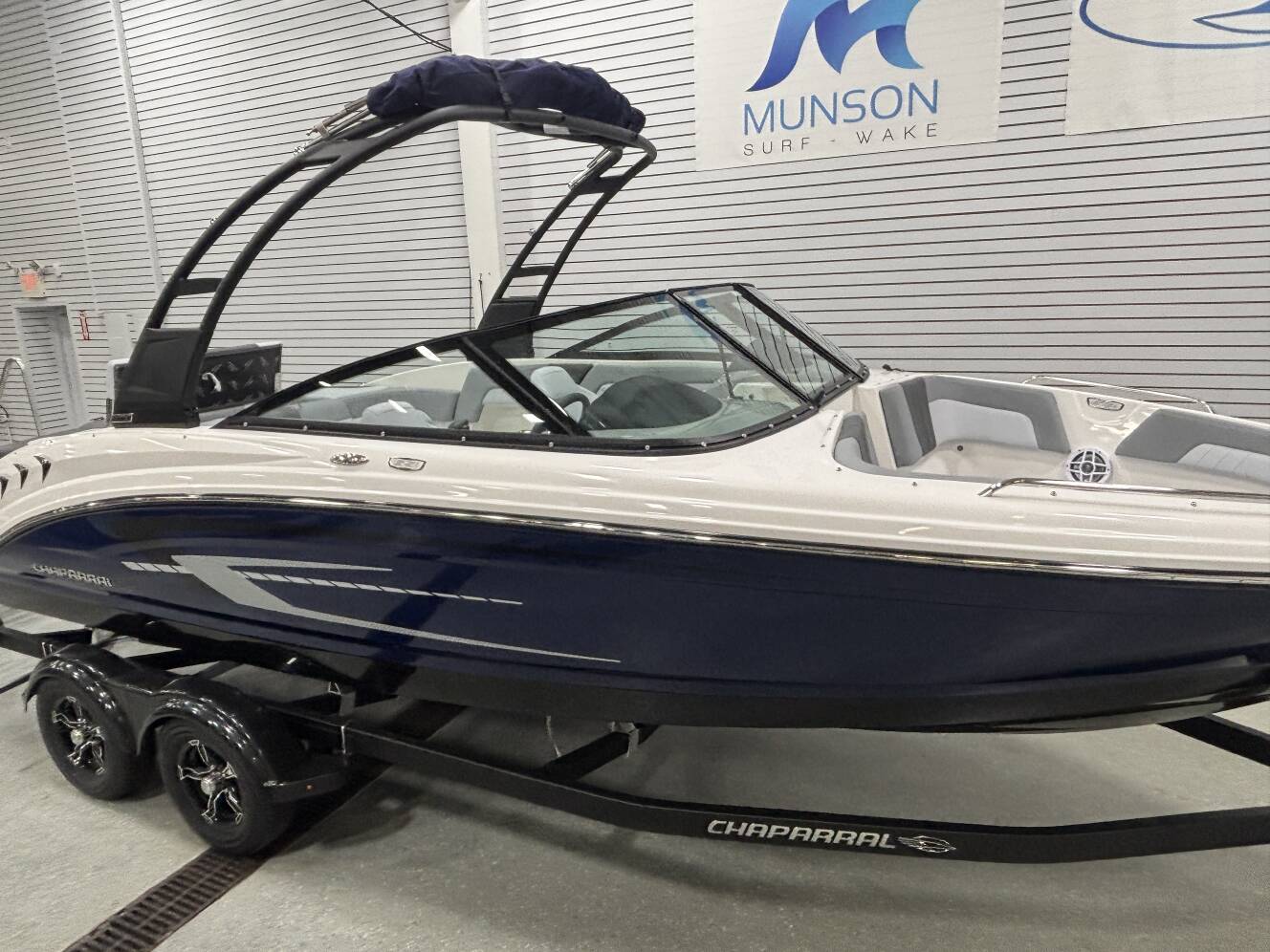 A photo of this 2026 Chaparral 23 SSI