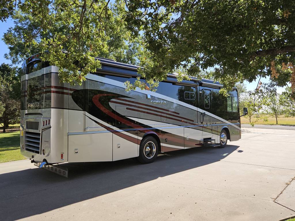 2019 Winnebago FORZA 34T RV